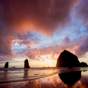 Sunset Pictures of Cannon Beach, Oregon